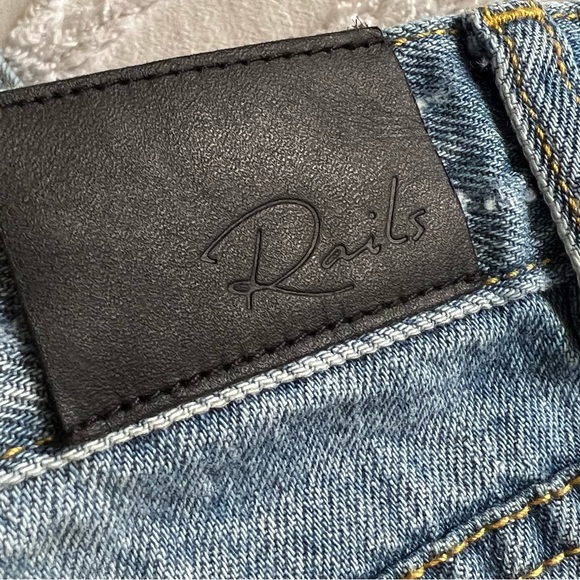 Rails Jesse Vintage Daisy Flowers Blue Jean Distressed Cutoff Shorts Size 28 - Picture 11 of 17